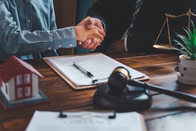 Ortaklığın Giderilmesi Davası: Miras ve Diğer Paylaşımlarda Haklarınızı Nasıl Korursunuz?